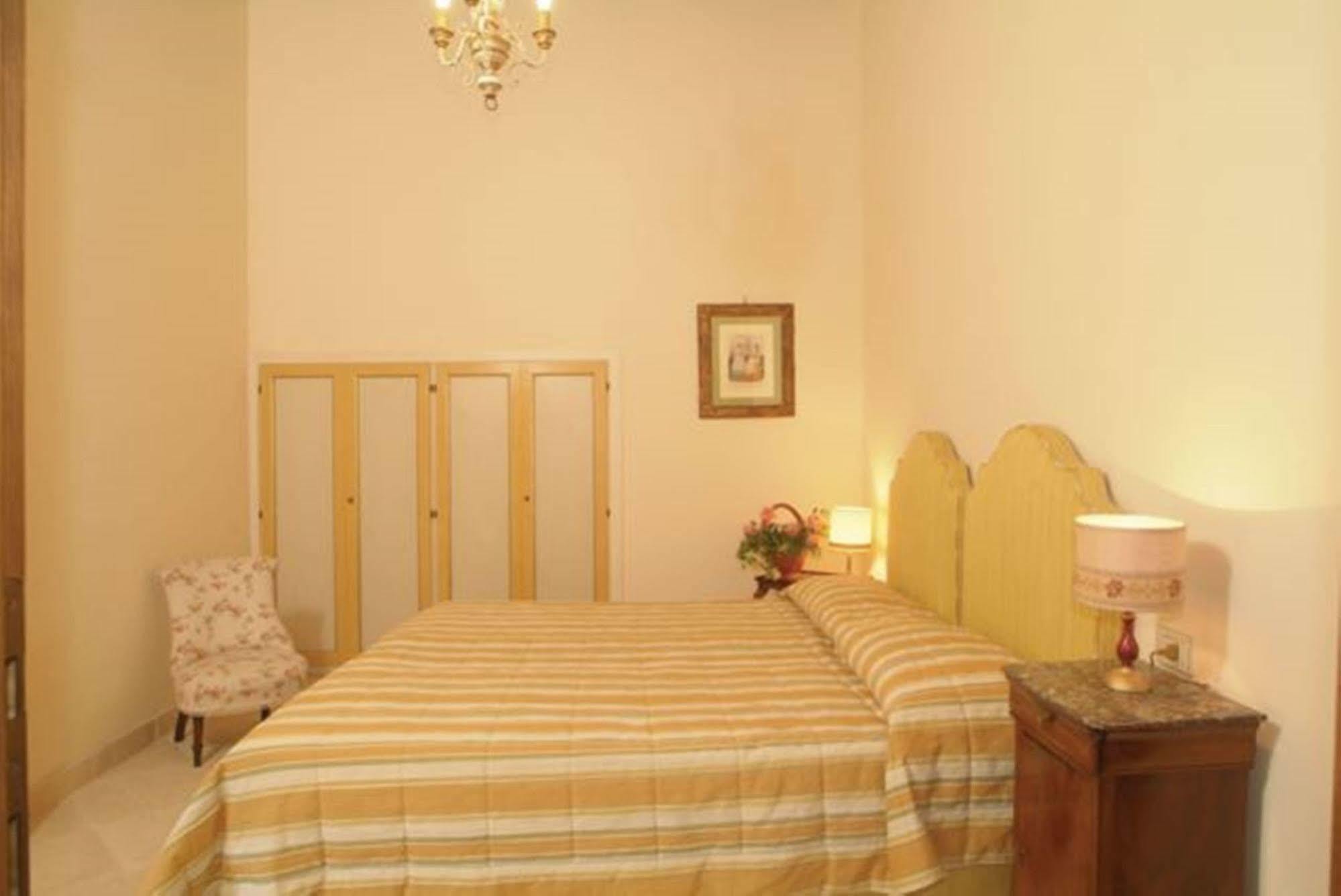 Agriturismo Tenuta Armaiolo Rapolano Terme Luaran gambar