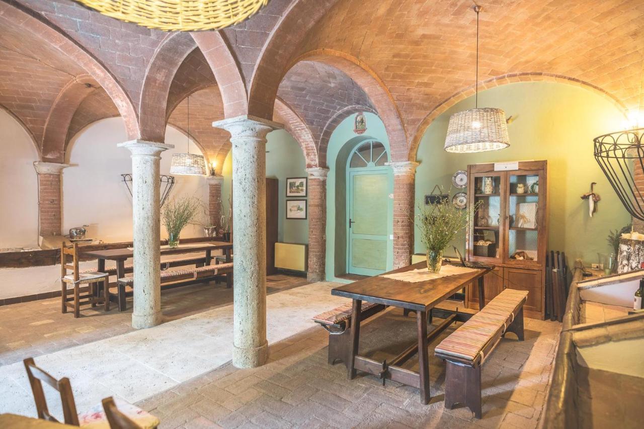 Agriturismo Tenuta Armaiolo Rapolano Terme Luaran gambar